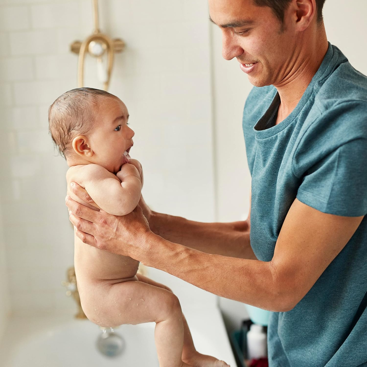 Baby Dove Sensitive Skin Care Baby Wash For Baby Bath Time Rich Moisture Tear-Free and Hypoallergenic, 20 oz (Packaging May Vary) - Image 8